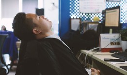 初级会计职称证书要每年审证吗