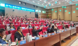 首届“腾冲科学大奖”获得者卢煜明：腾冲放在了科学家的地图上
