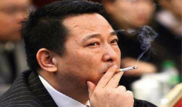 他身价四百亿，与12位女星纠缠不清，被判，死前说了三个字