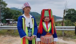 袁兴：广西贺州瑶族服饰文化传承中的形态及设计转化