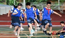 新华全媒+丨传承民族体艺 丰富校园文化