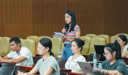 “新时代 新征程”